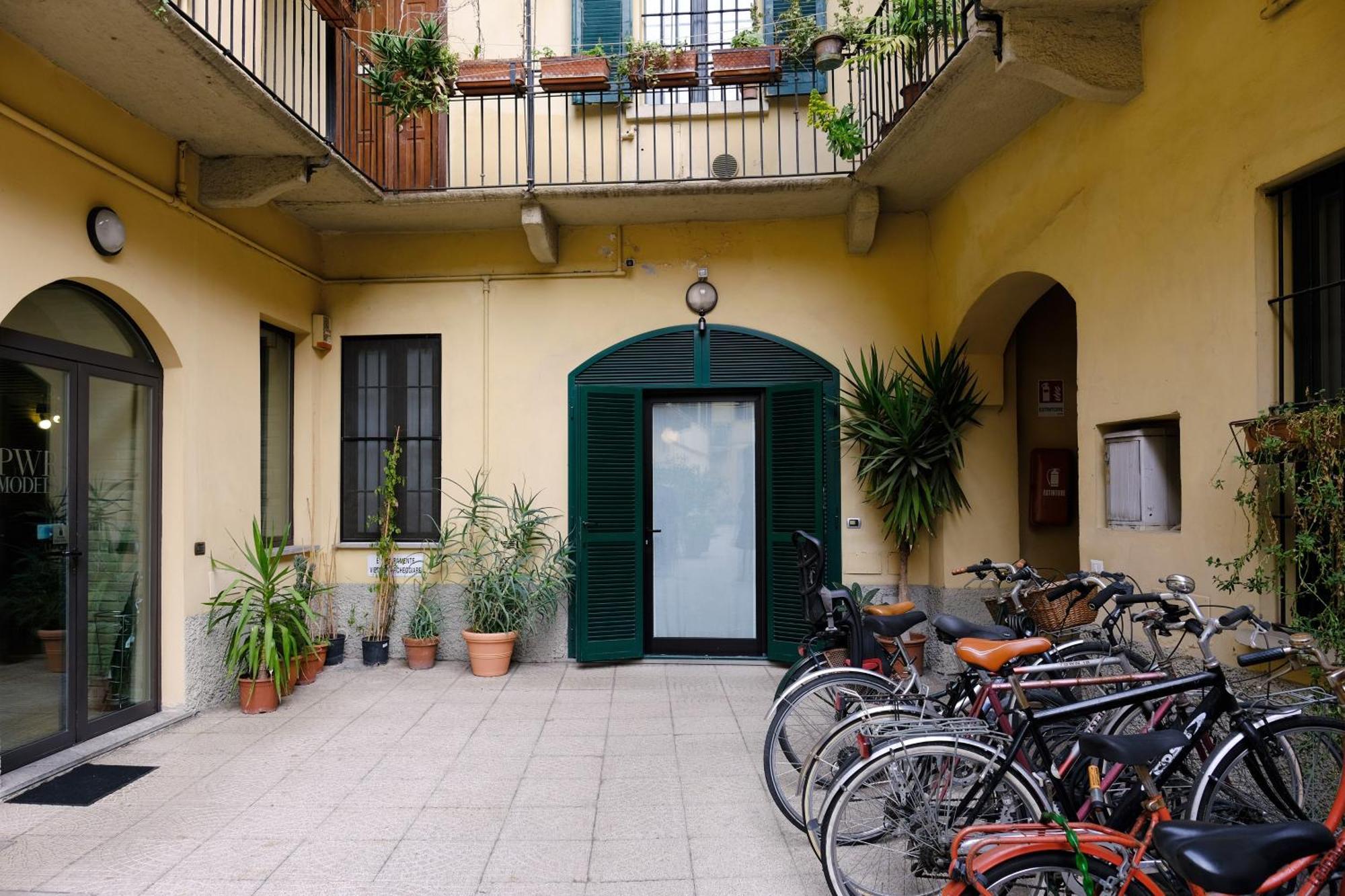Comecasa Loft In Porta Romana Near Policlinico Mangiagalli Милано Екстериор снимка